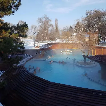 Hét Vezér Apartahotel