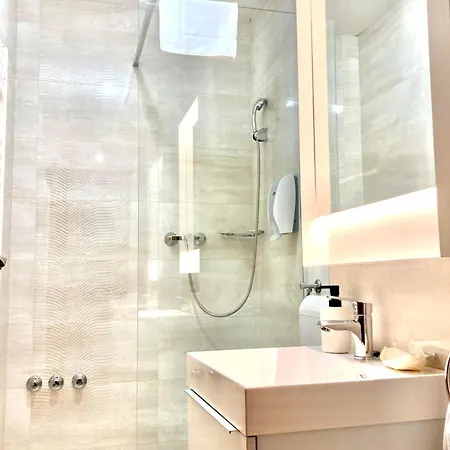 Het Vezer Apartmanhotel 3*