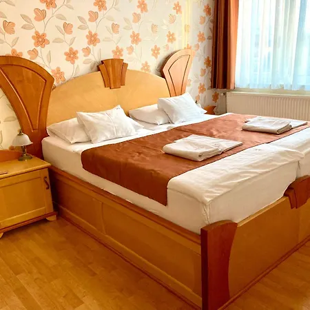 Apartmanhotel Hét Vezér Komárom