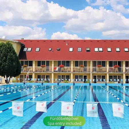 Apartahotel Hét Vezér 3*