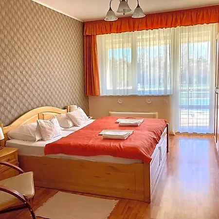 Het Vezer Hotel de apartamente