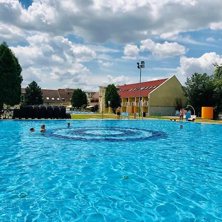 Hét Vezér Apartahotel